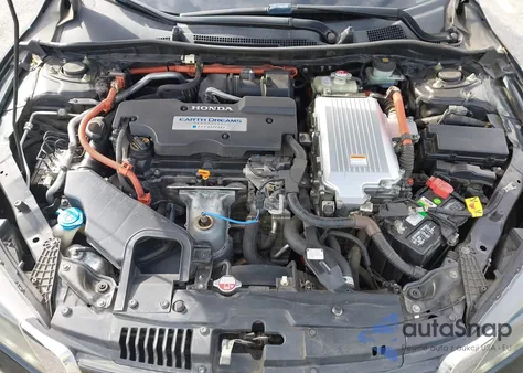 2015 Honda Accord Hybrid Ex-L из США, поврежденный, VIN 1HGCR6F55FA001688